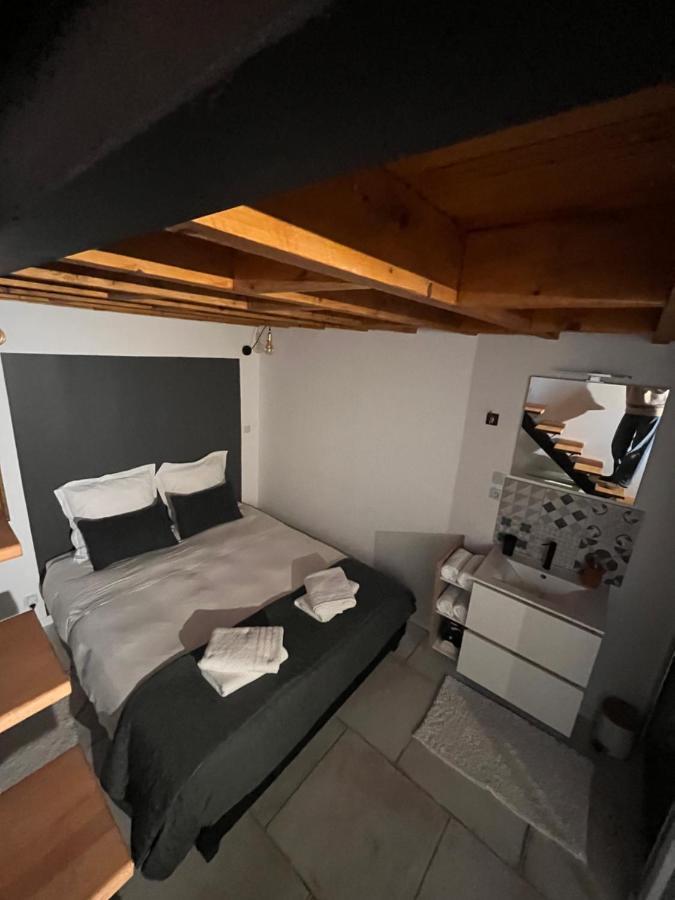 Le Nid D'Isa Bed and Breakfast Hautvillers Εξωτερικό φωτογραφία