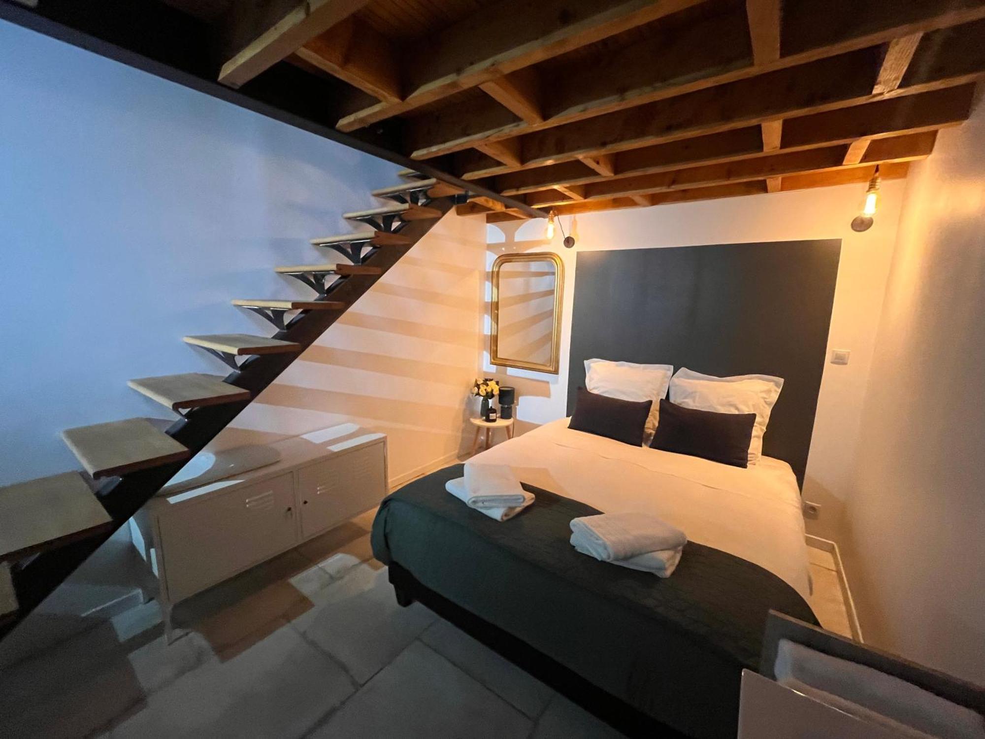 Le Nid D'Isa Bed and Breakfast Hautvillers Εξωτερικό φωτογραφία